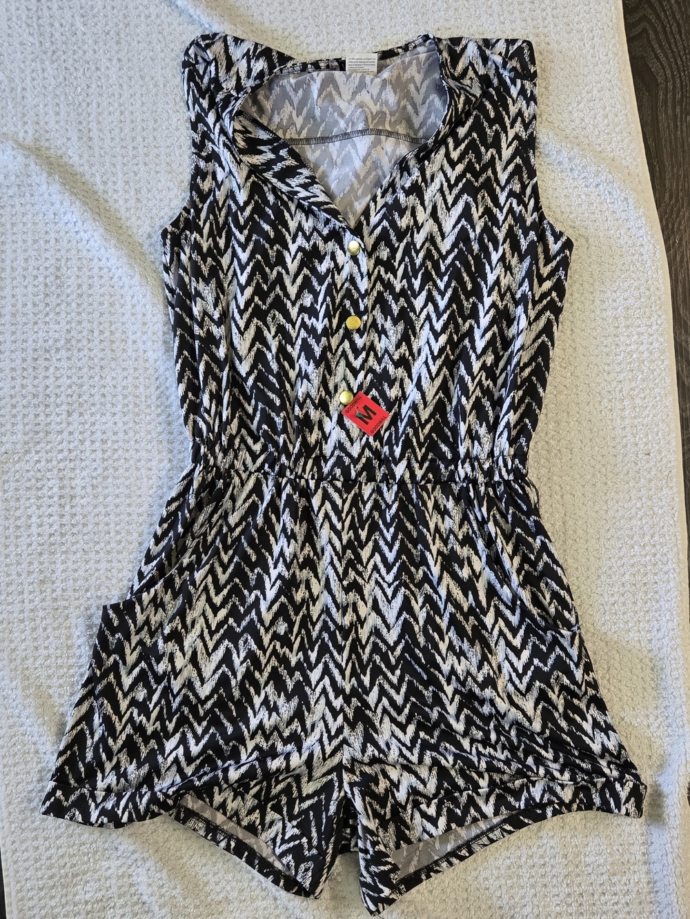 VENUS Black & White Zigzag Girls Romper